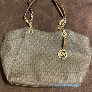 Michael Kors medium bag